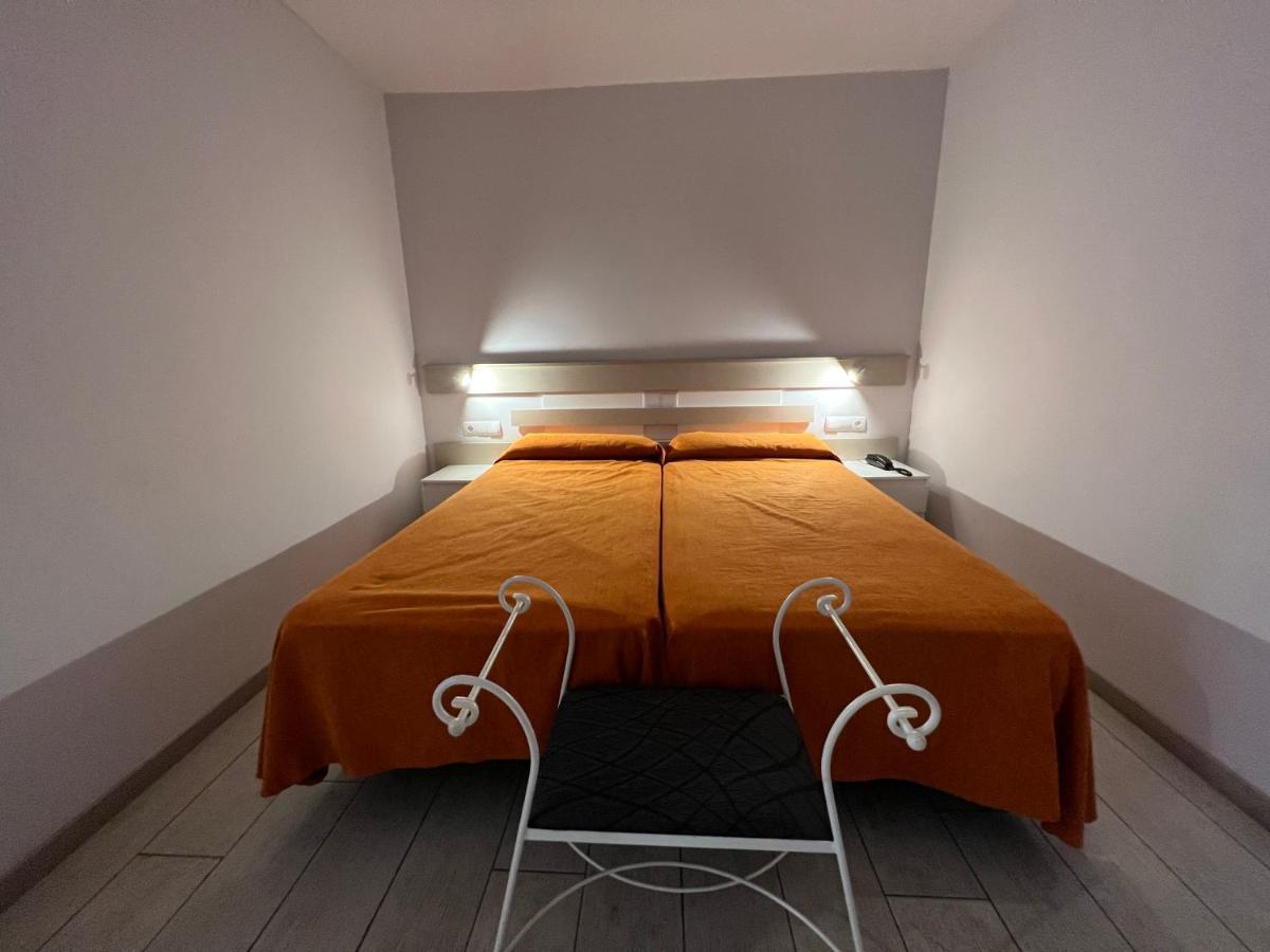 Apartamentos Comfort Καλέλα Εξωτερικό φωτογραφία